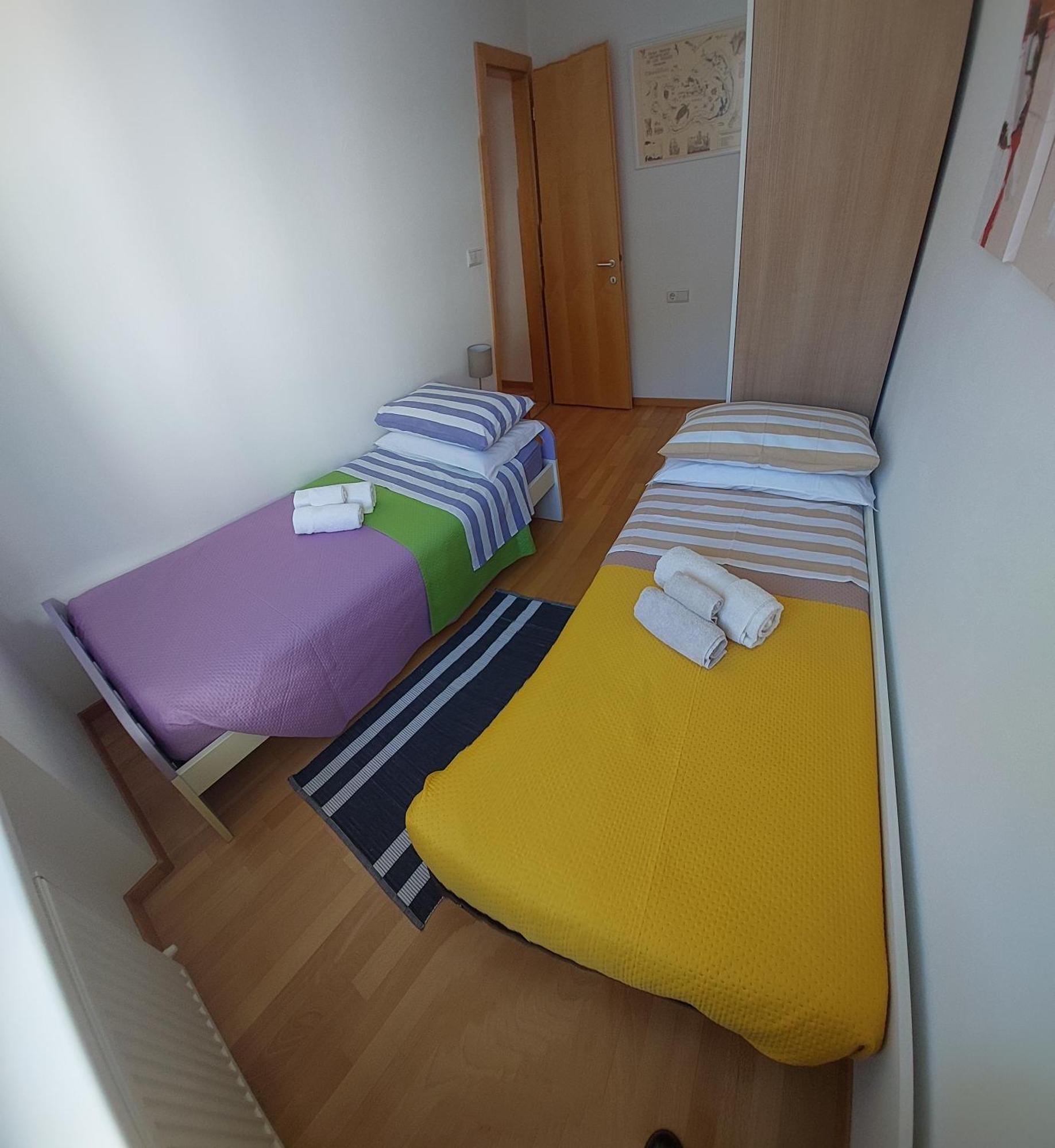 Rocco'S Apartment - In Centro A Мерано Екстер'єр фото